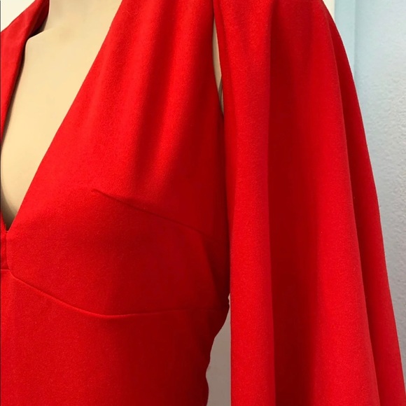 Formal Dress - Picture 2 of 8